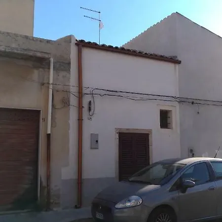 Casa Maruzza בית נופש *
